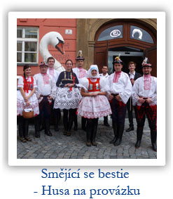 Smějící se bestie - Husa na provázku